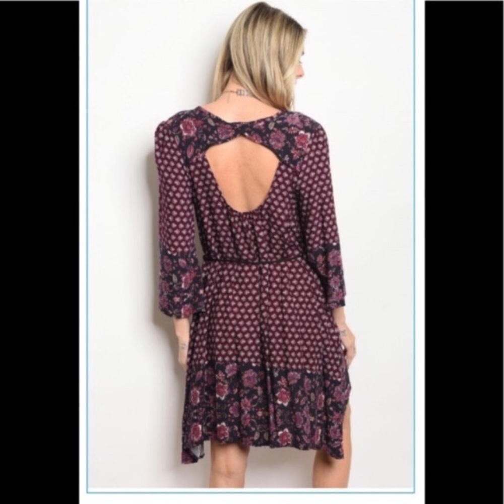 Love In Burgundy Navy Dress 

100% Rayon - Picture 3 of 6